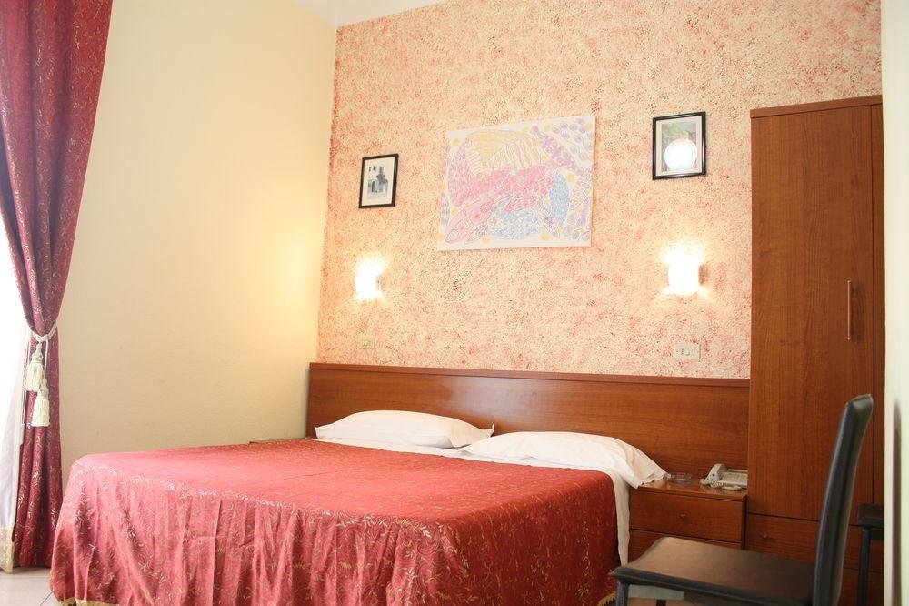 Hotel Siro Milan Exterior photo