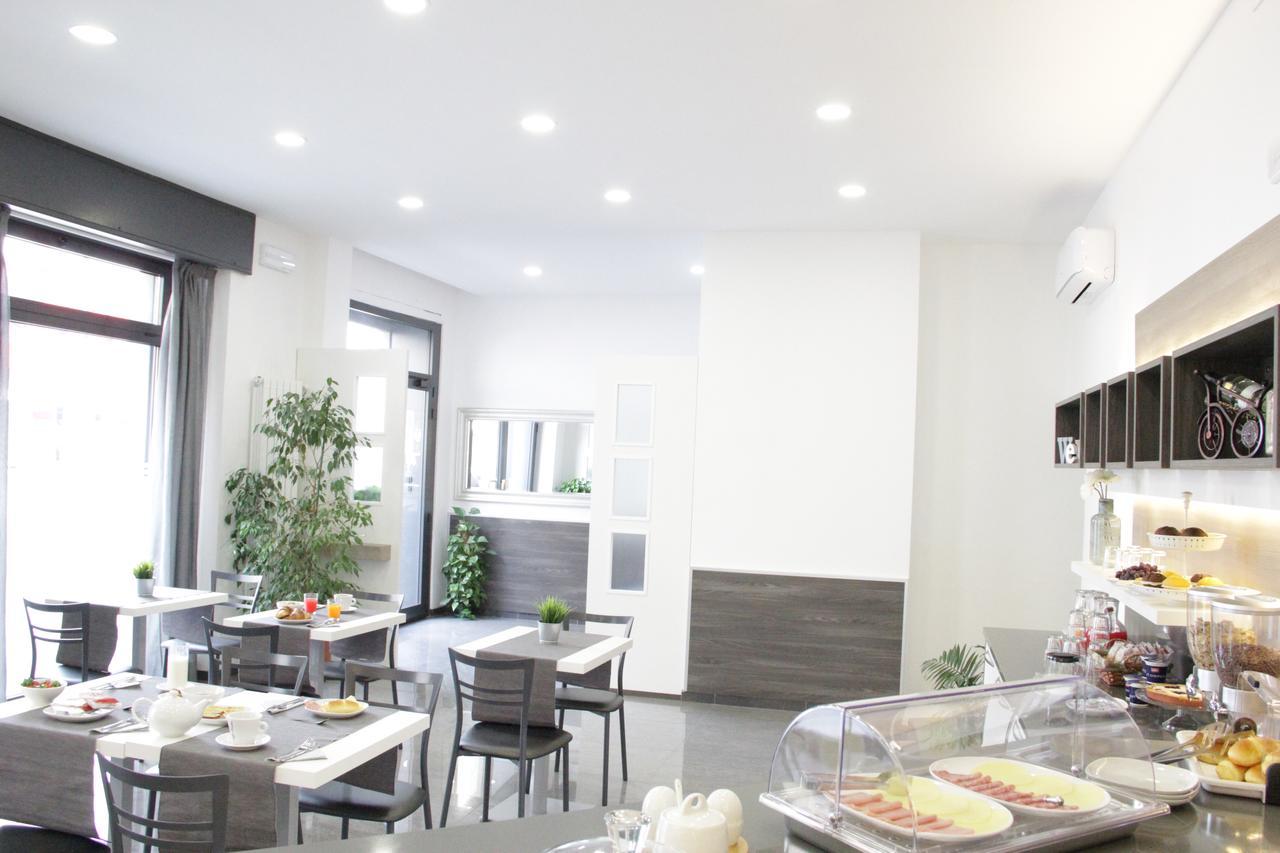 Hotel Siro Milan Exterior photo
