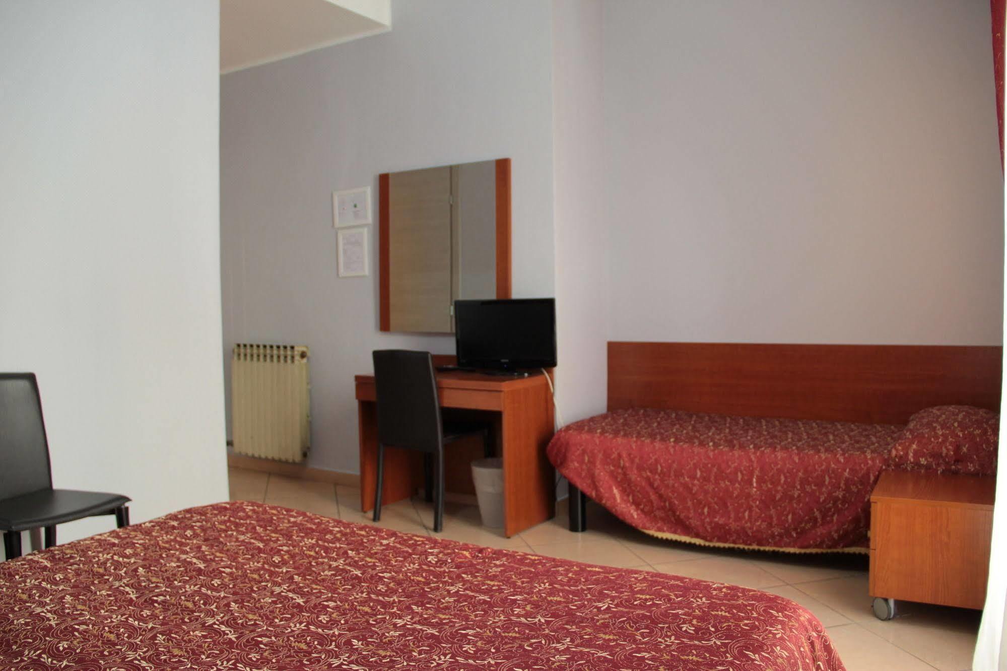 Hotel Siro Milan Exterior photo