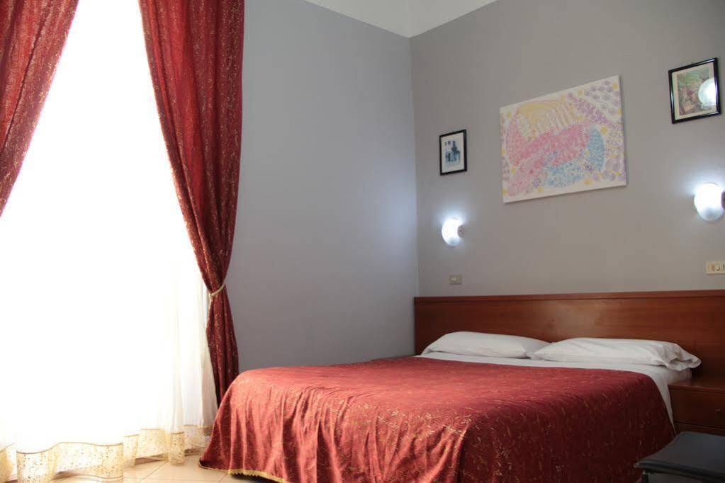 Hotel Siro Milan Exterior photo